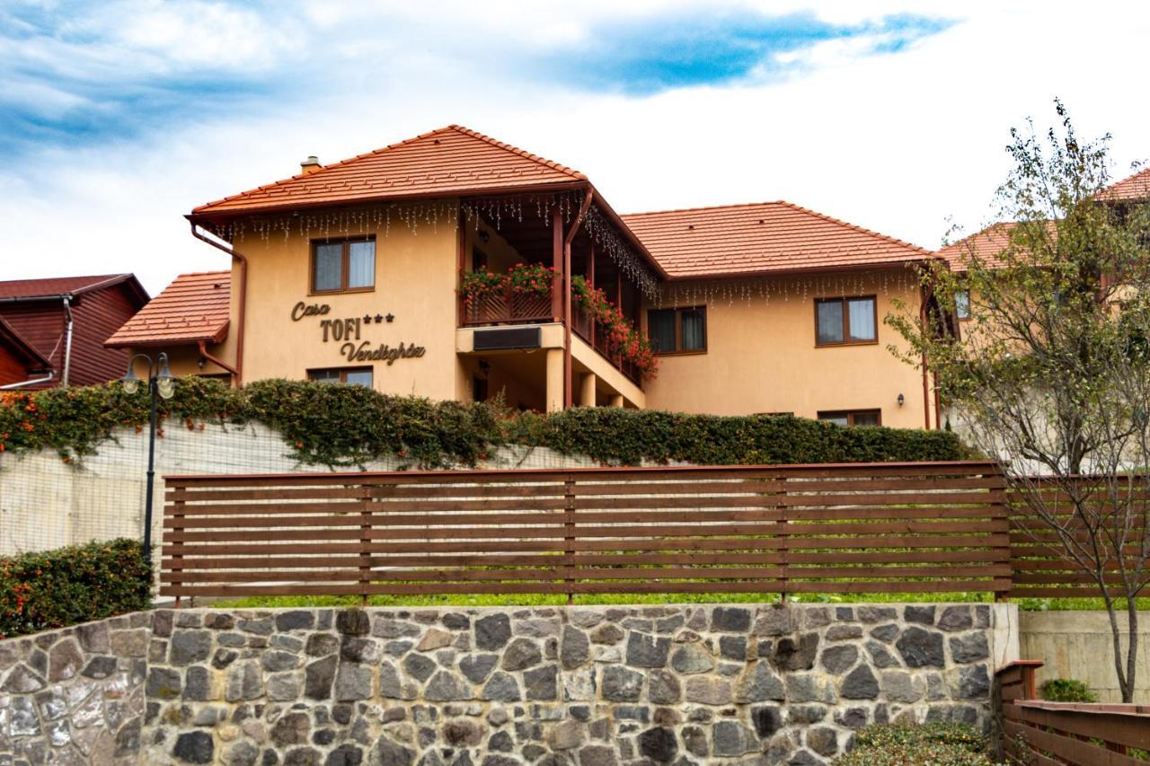 Casa Tofi Vendégház Aparthotel Praid Exterior foto